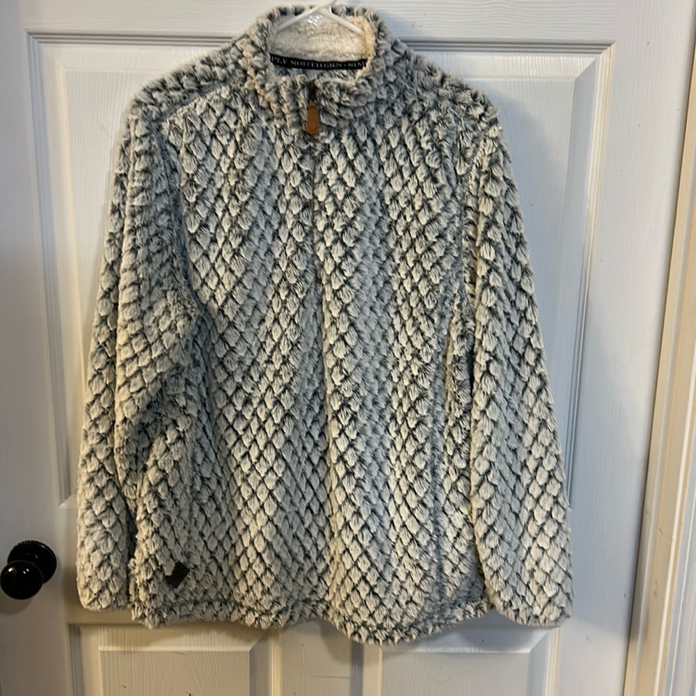 Simply southern
Medium
Fleece Jacket